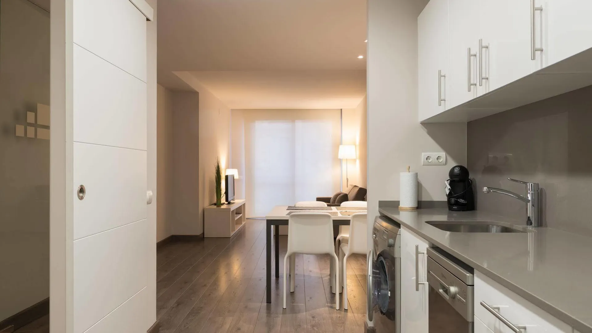 Espais Blaus Apartments Barcelona 0*,  Spanien